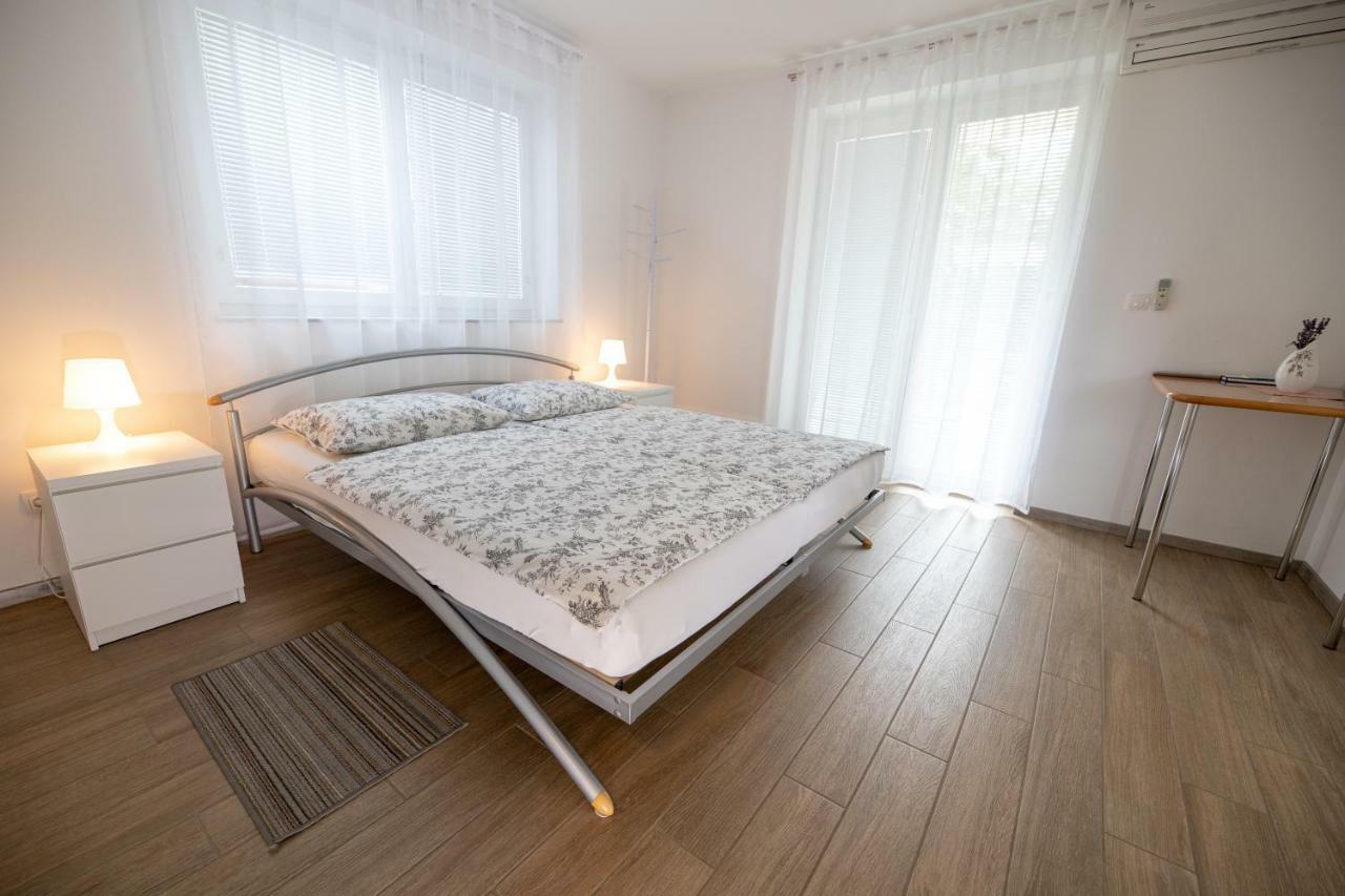 Sobe Meta Bed & Breakfast Brezje Exterior foto